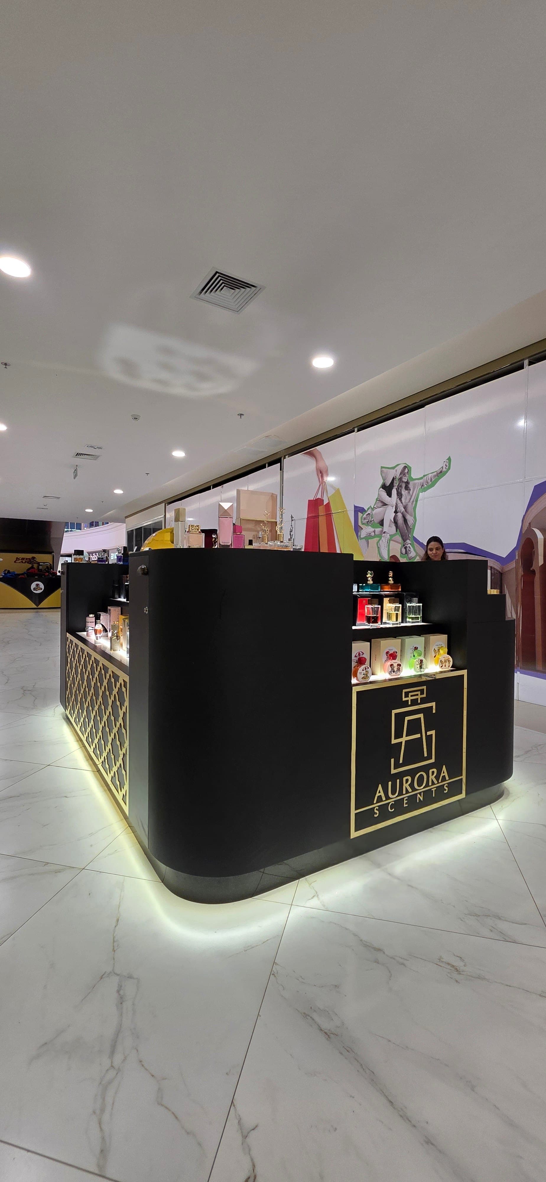 Loja Aurora Perfumeria no Shopping Dubai